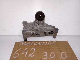 Кронштейн двигателя Mercedes-Benz GLE-Class Б/У Кронштейн двигателя Mercedes-Benz GLE-Class