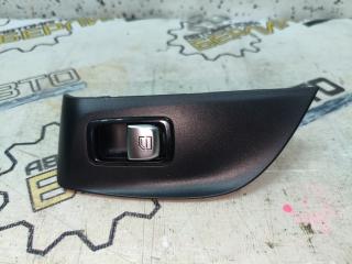 Кнопка стеклоподъемника задняя правая Mercedes-Benz E-Class