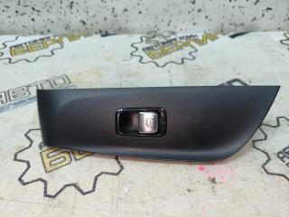 Кнопка стеклоподъемника передняя правая Mercedes-Benz E-Class