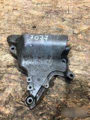 Запчасть кронштейн Skoda Octavia