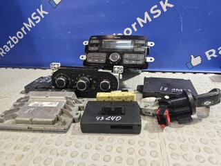 Запчасть комплект блоки ключи Renault Sandero Stepway 2