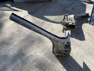 Запчасть стойка лобового стекла правая Renault Duster 1 760205059R Б/У СТОЙКА ЛОБОВОГО СТЕКЛА правая Renault Duster 1 760205059R Б/У
