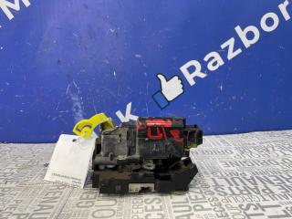 Запчасть замок двери задний правый Renault Duster  1