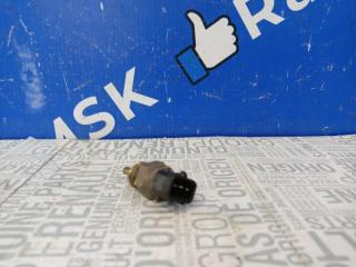 Фото запчасти датчик температуры охлаждающей жидкости Hyundai Solaris 1 Б/У запчасть Запчасть датчик температуры охлаждающей жидкости Hyundai Solaris 1