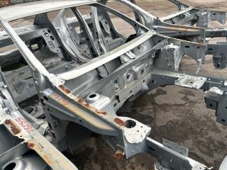 Запчасть четверть передний правый Renault Logan 2