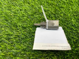 Запчасть датчик температуры Volkswagen Jetta