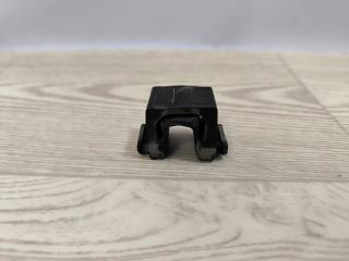 Запчасть опора радиатора Renault Duster 2