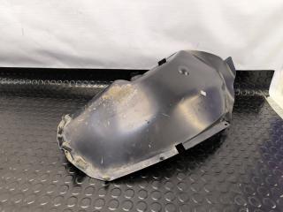 Подкрылок задний правый Nissan terrano