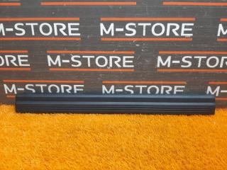 Накладка на порог салона передняя правая Mercedes-Benz E-class 2009 контрактная Накладка на порог салона передняя правая Mercedes-Benz E-class 2009