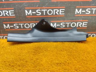 Накладка на порог салона задняя левая BMW 1-Series 2008 контрактная Накладка на порог салона задняя левая BMW 1-Series 2008