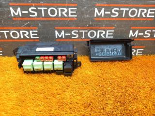 Блок предохранителей Mini Hatch 2004