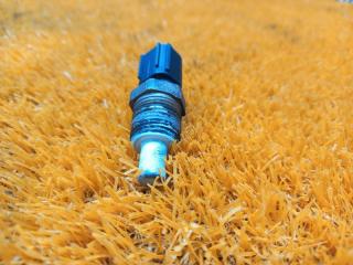 Фото запчасти датчик температуры охлаждающей жидкости Mini Hatch 2004 контрактная запчасть Запчасть датчик температуры охлаждающей жидкости Mini Hatch 2004