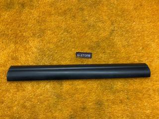 Накладка на порог салона передняя правая BMW 5-Series 2006 контрактная Накладка на порог салона передняя правая BMW 5-Series 2006