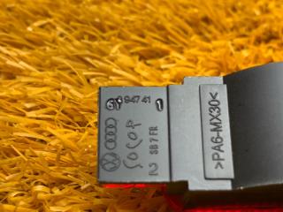 Плафон освещения Q5 2011 8R CDNC