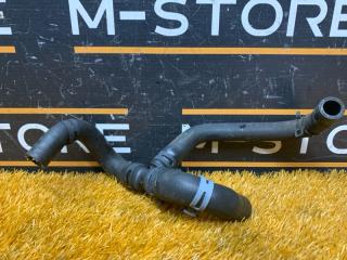 Патрубок системы охлаждения Volkswagen Golf 2009