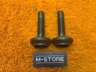 Запчасть болт привода передний Audi A4 2013