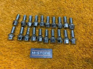 Запчасть болт колесный BMW