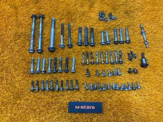 Запчасть болты и гайки двс Toyota Premio