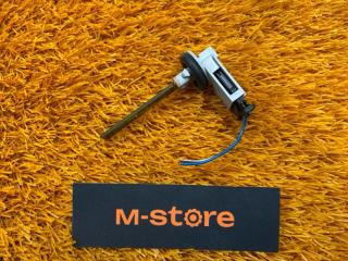 Фото запчасти датчик температуры воздуха Audi Q3 2012 контрактная запчасть Запчасть датчик температуры воздуха Audi Q3 2012