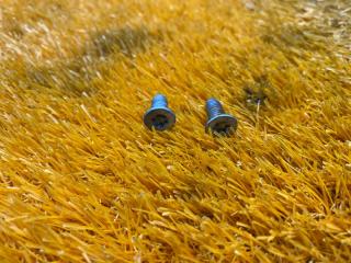 Запчасть болт тормозного диска задний Volkswagen Tiguan 2013