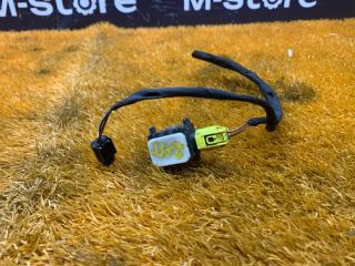 Запчасть датчик airbag ( удара) Mercedes-Benz M-Class 2011