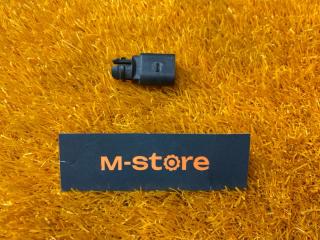 Запчасть датчик температуры наружного воздуха передний Volkswagen Passat CC 2008