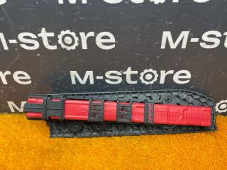 Запчасть знак аварийной остановки Mercedes-Benz GLK-Class 2011