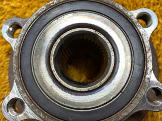 Ступица задняя правая Tiguan 2011 5N CCZ