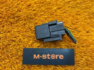 Фото запчасти реле Audi Q3 2012 контрактная запчасть Запчасть реле Audi Q3 2012