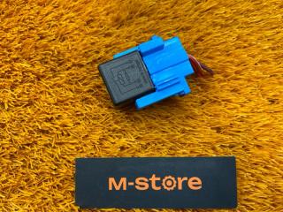 Фото запчасти реле Audi Q3 2012 контрактная запчасть Запчасть реле Audi Q3 2012