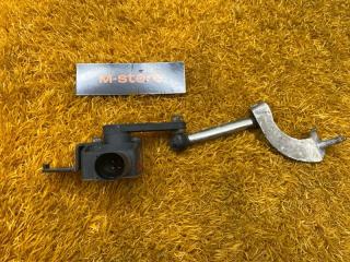 Датчик высоты дорожного просвета передний левый Audi A3 2007