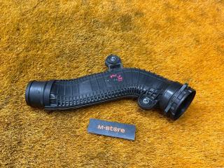 Патрубок интеркулера Audi Q3 2013