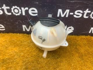 Бачок расширительный Audi Q3 2013