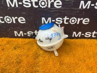 Бачок расширительный Volkswagen Passat 2011