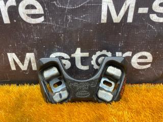 Запчасть противовес Land Rover Freelander 2012