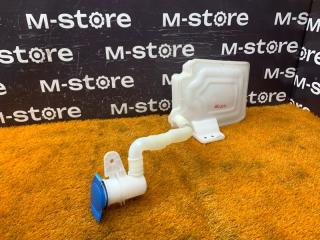 Бачок омывателя Volkswagen Golf 2012