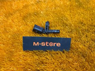 Датчик ABS передний правый Audi Q3 2012