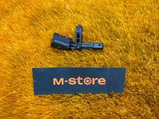 Датчик ABS передний правый Volkswagen Golf 2012