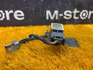 Датчик высоты дорожного просвета передний левый M-Class 2008 W164 272.967