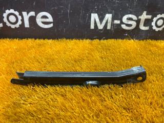 Крепление бампера переднее правое Mercedes-Benz M-Class W164 272.967