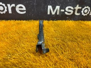 Крепление бампера переднее правое M-Class 2008 W164 272.967