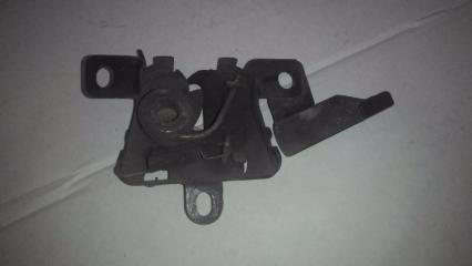 Замок капота Forester SF5 EJ202 Замок капота Forester SF5 EJ202