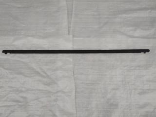 Молдинг стекла двери задний левый Mazda Axela новая Молдинг стекла двери задний левый Mazda Axela