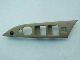 Накладка кнопок стеклоподъемника передняя правая Mazda Axela 2003-2009