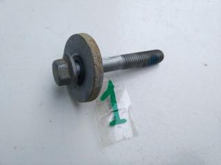 Болт крепления привода Mazda Axela 2003-2005