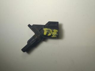 Датчик ABS передний Axela CR