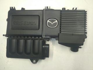Корпус воздушного фильтра Mazda Axela 2003-2008