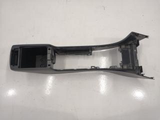 Центральная консоль с подлокотником Mazda Axela