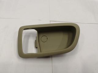 Накладка ручки внутренней задняя левая Mazda Axela