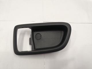 Накладка ручки внутренней задняя левая Mazda Axela